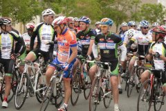 Eric et Xavier DANIEAU au départ à St Hilaire des Loges